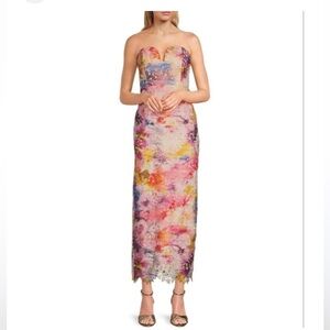 Badgley Mischka Vibrant Sleeveless Gown
